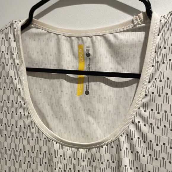 Lole quick dry patterned white tshirt small - Picture 4 of 6